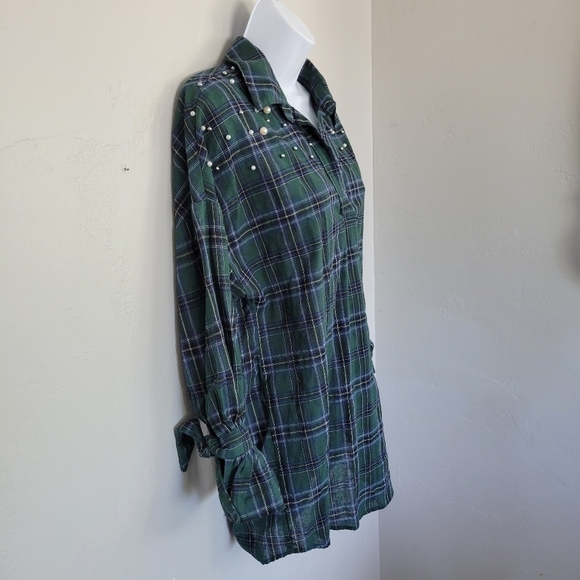Kontrol Contemporary Small Green & Navy Plaid Long Sleeve Shirt Pearl Studs - Picture 5 of 9